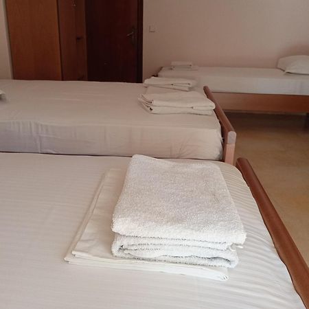 Dimitra Pentaliou Rooms Kamena Vourla Bilik gambar