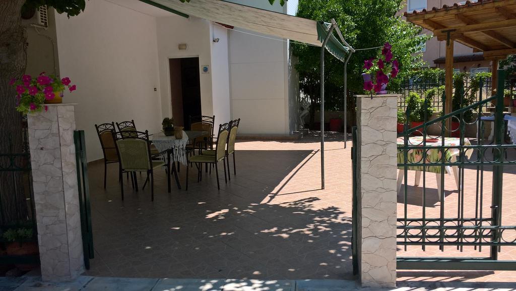 Dimitra Pentaliou Rooms Kamena Vourla Luaran gambar