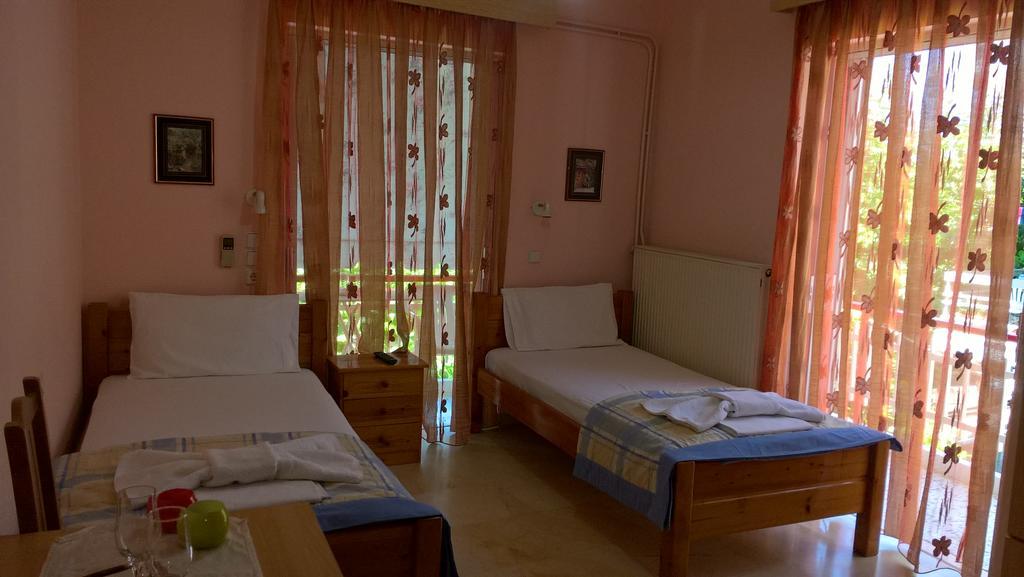 Dimitra Pentaliou Rooms Kamena Vourla Luaran gambar
