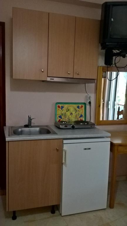 Dimitra Pentaliou Rooms Kamena Vourla Luaran gambar